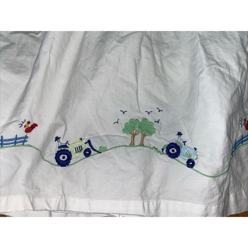 Pottery Barn Kids Bed Skirt TRACTORS Farm Rooster Embroidered Twin‎